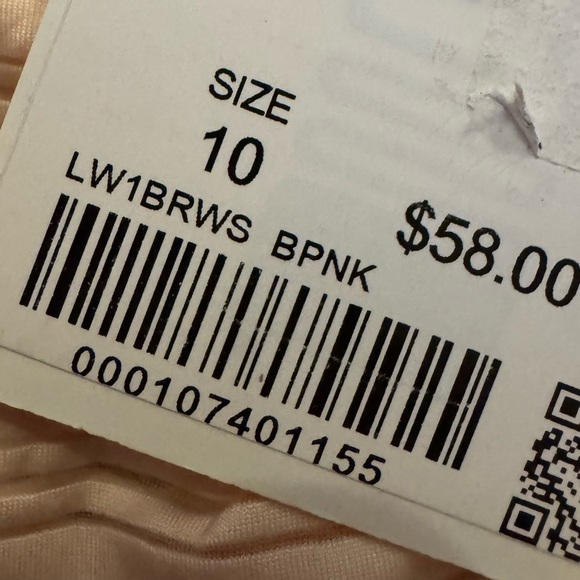 Lululemon- NWT Pale Pink Sleeveless Striped Meet Halfway Workout Tank Top - Picture 7 of 9